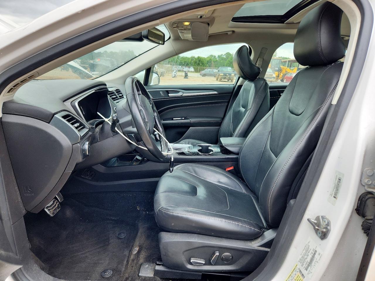 2015 Ford Fusion Titanium - Image 7