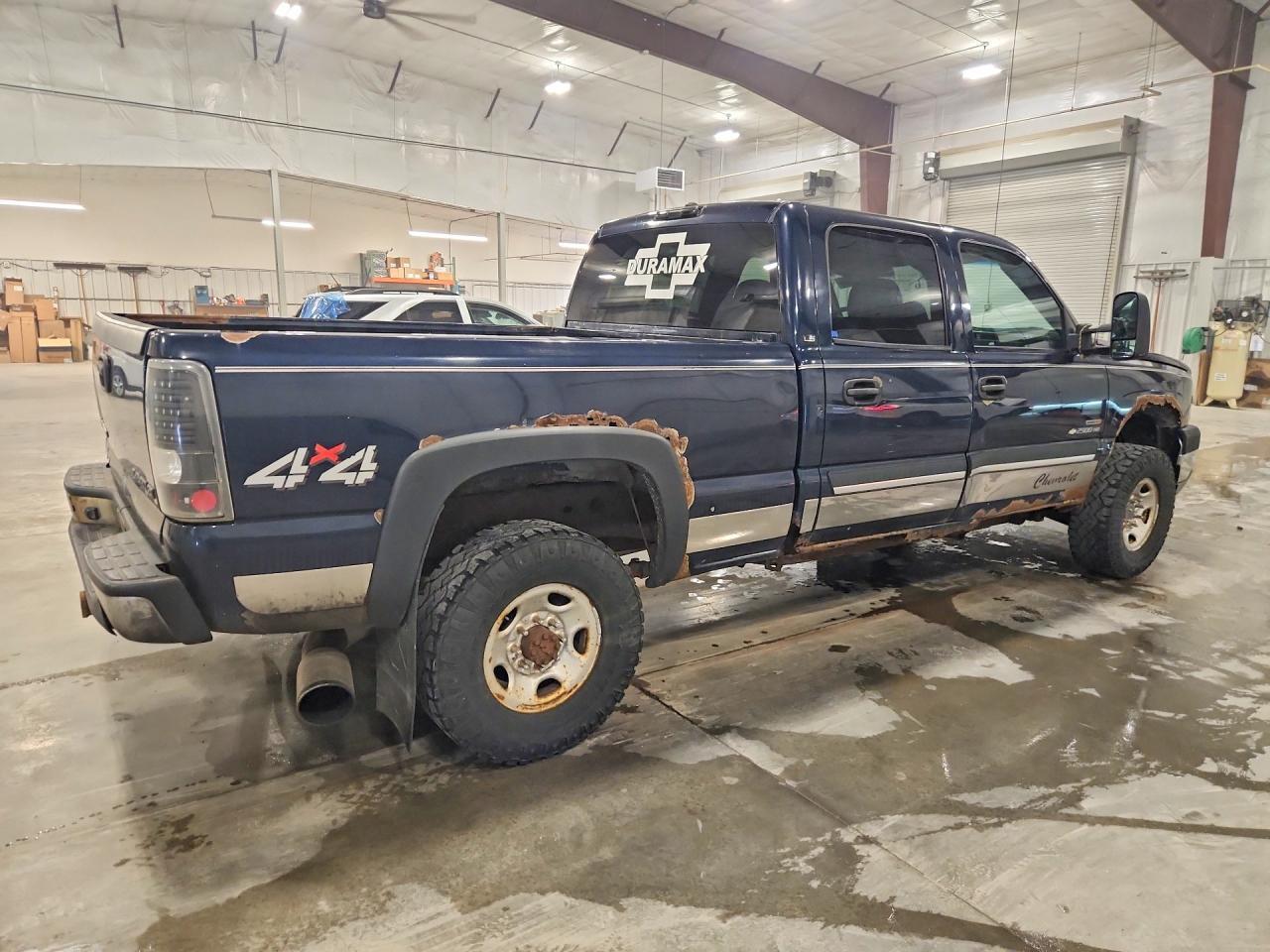 2005 Chevrolet Silverado K2500 Heavy Duty - Фото 3