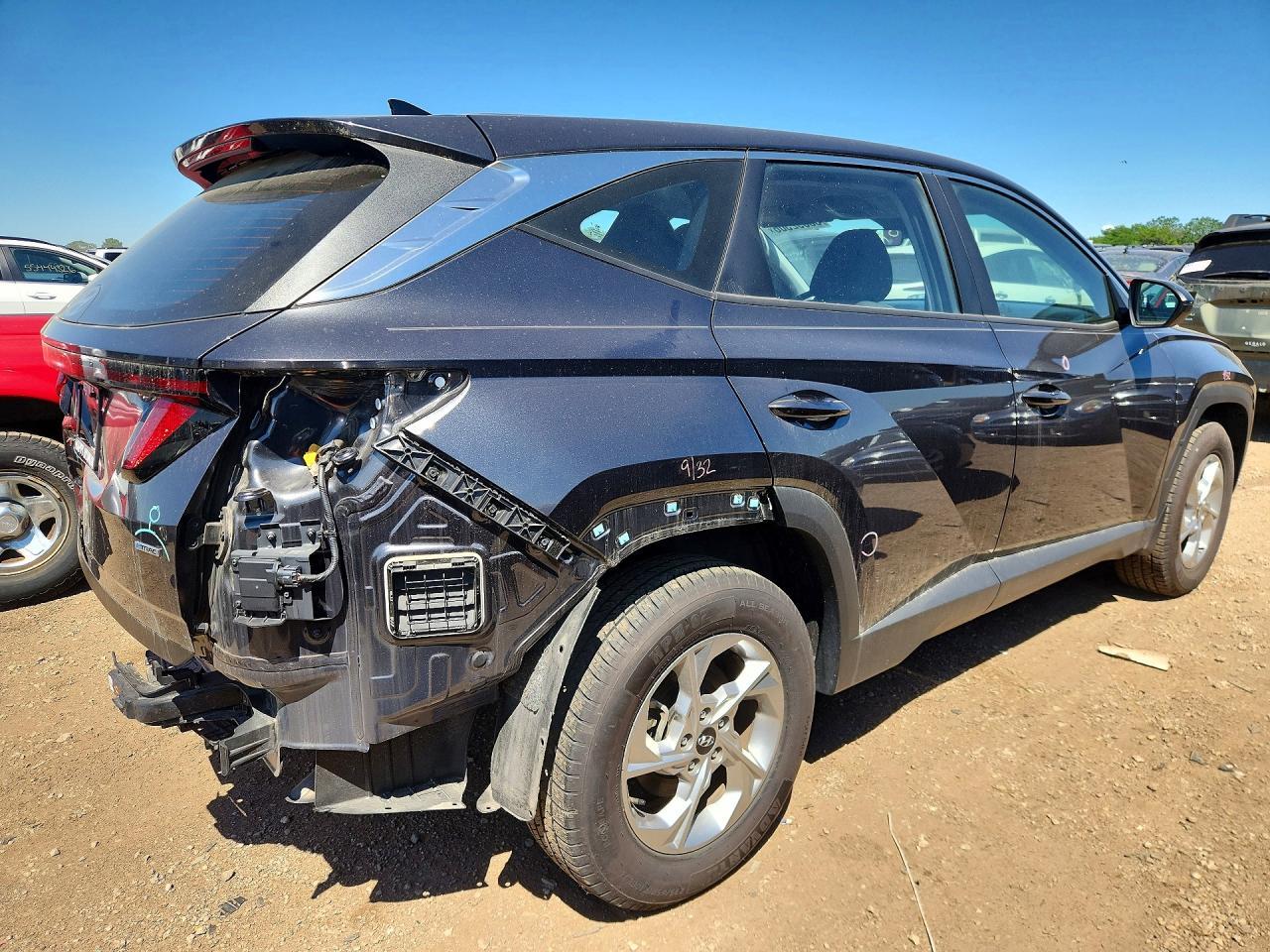 2023 Hyundai Tucson Se - Image 3