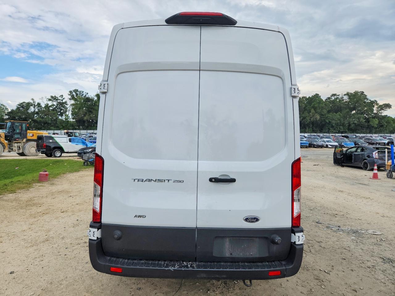 2023 Ford Transit T-250 - Image 6