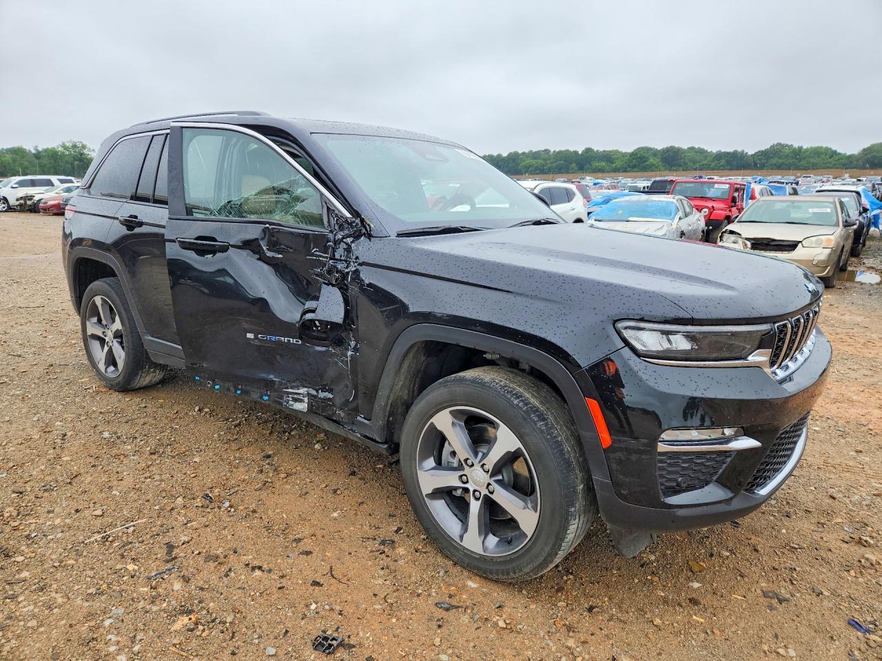 2022 Jeep Grand Cherokee Limited 4Xe - Image 4