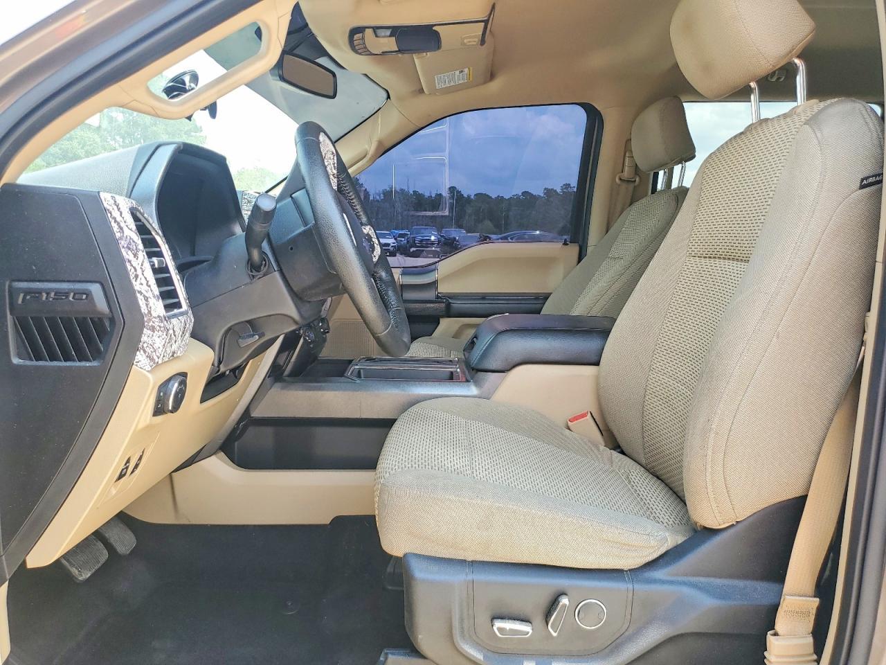 2016 Ford F150 Supercrew - Image 7