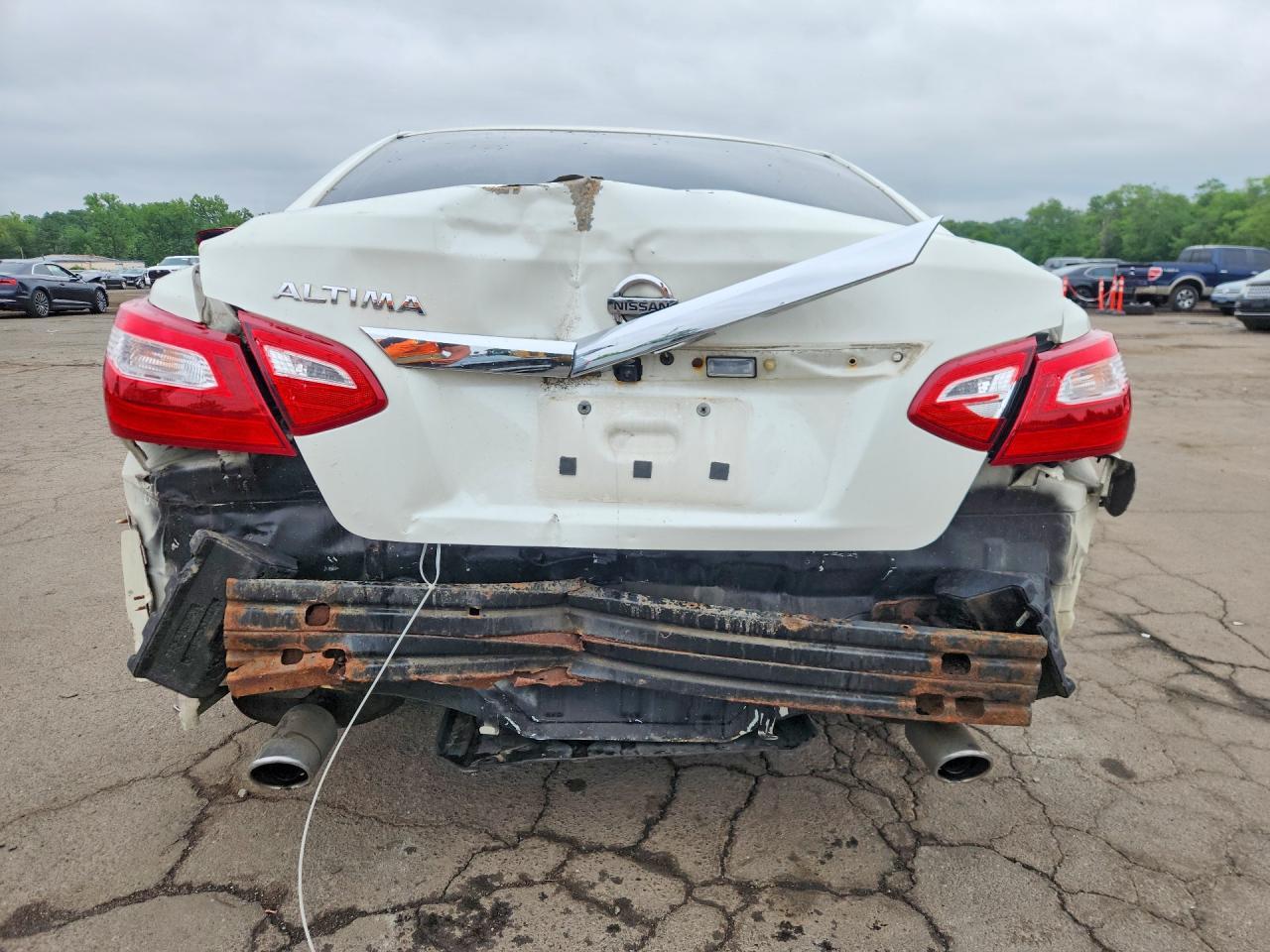 2017 Nissan Altima 2.5 S - Фото 6
