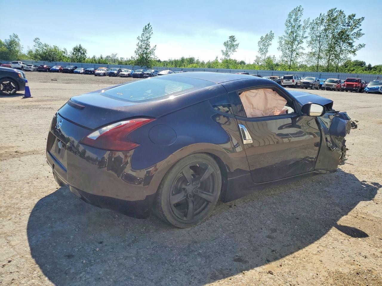 2010 Nissan 370Z Base - Image 3