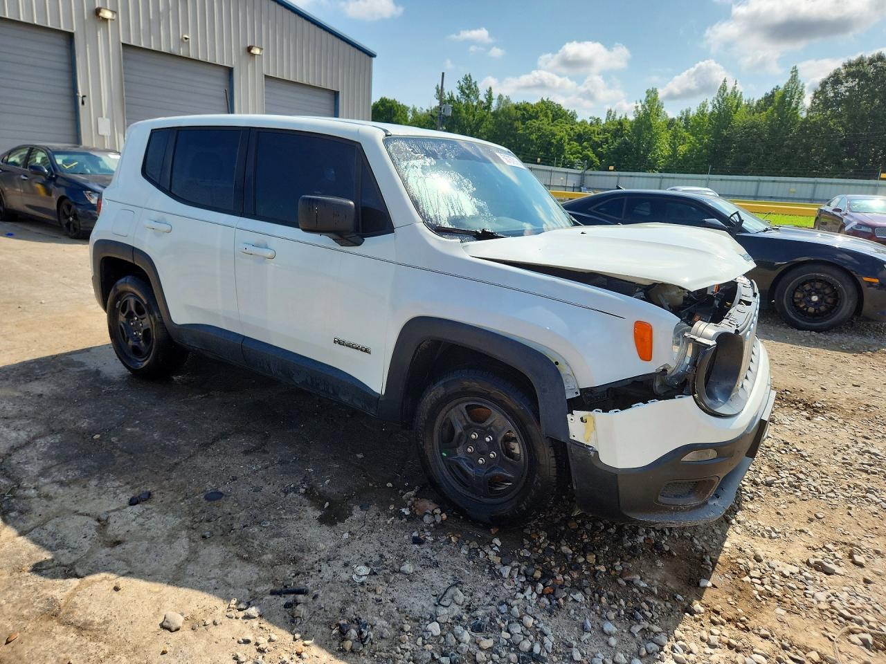 2017 Jeep Renegade Sport - Фото 4