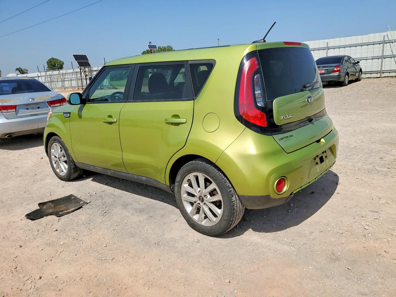 2019 Kia Soul + - Image 2