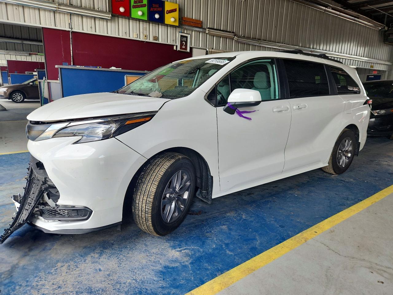 2024 Toyota Sienna Le
