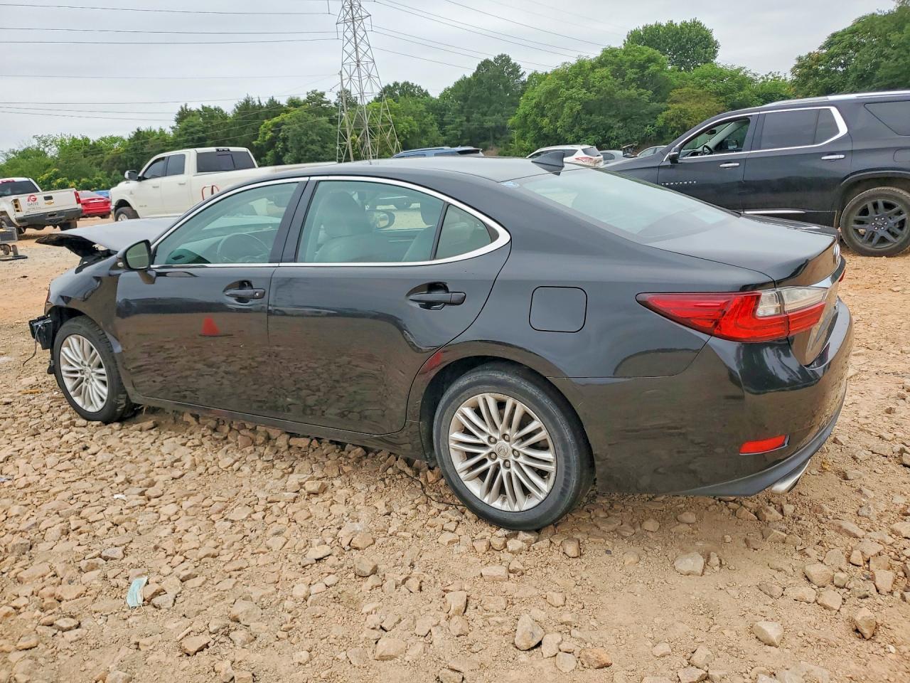 2017 Lexus Es 350 - Image 2