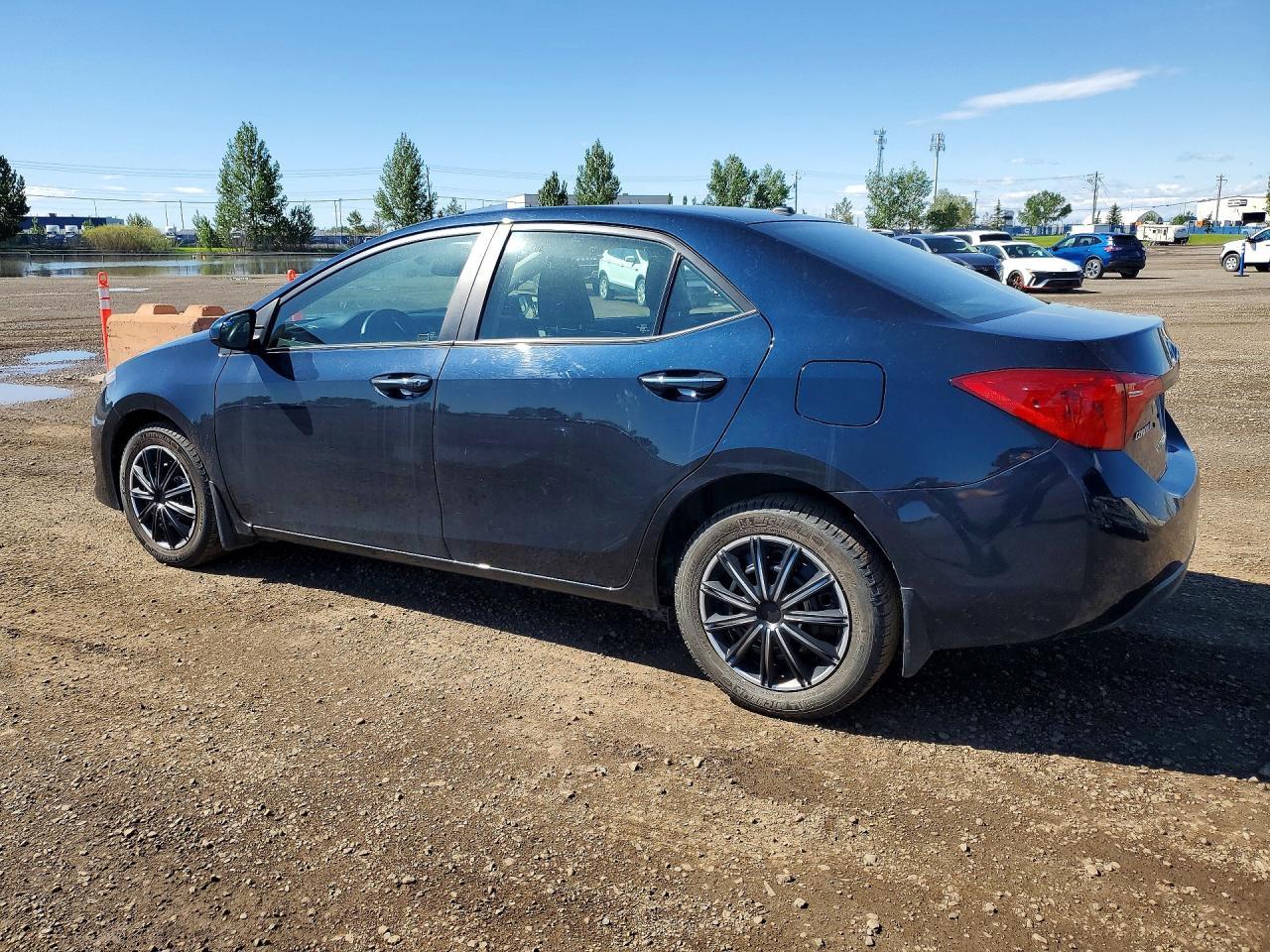 2019 Toyota Corolla L - Фото 2