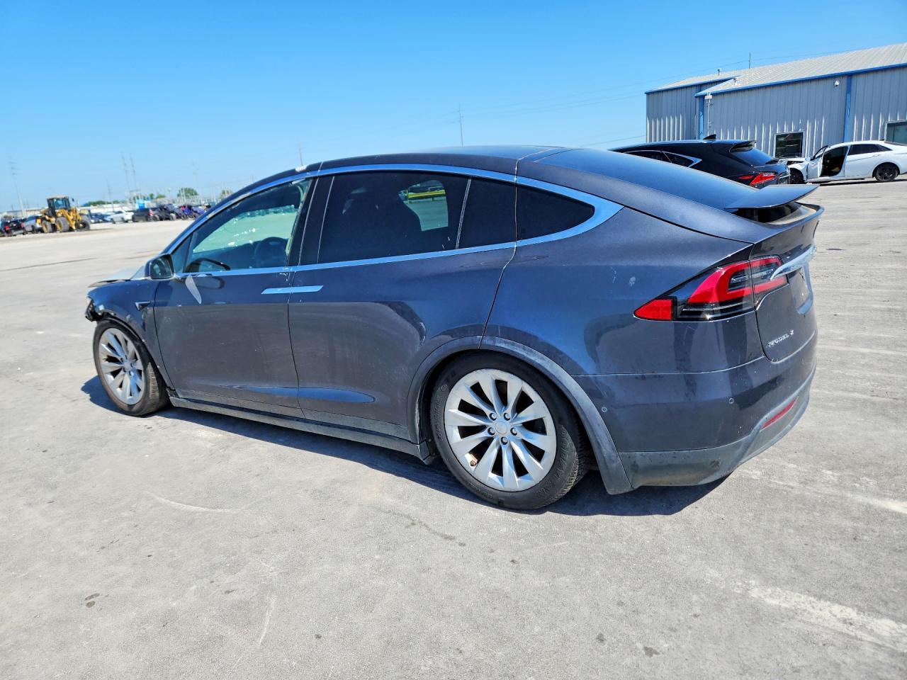 2018 Tesla Model X - Фото 2