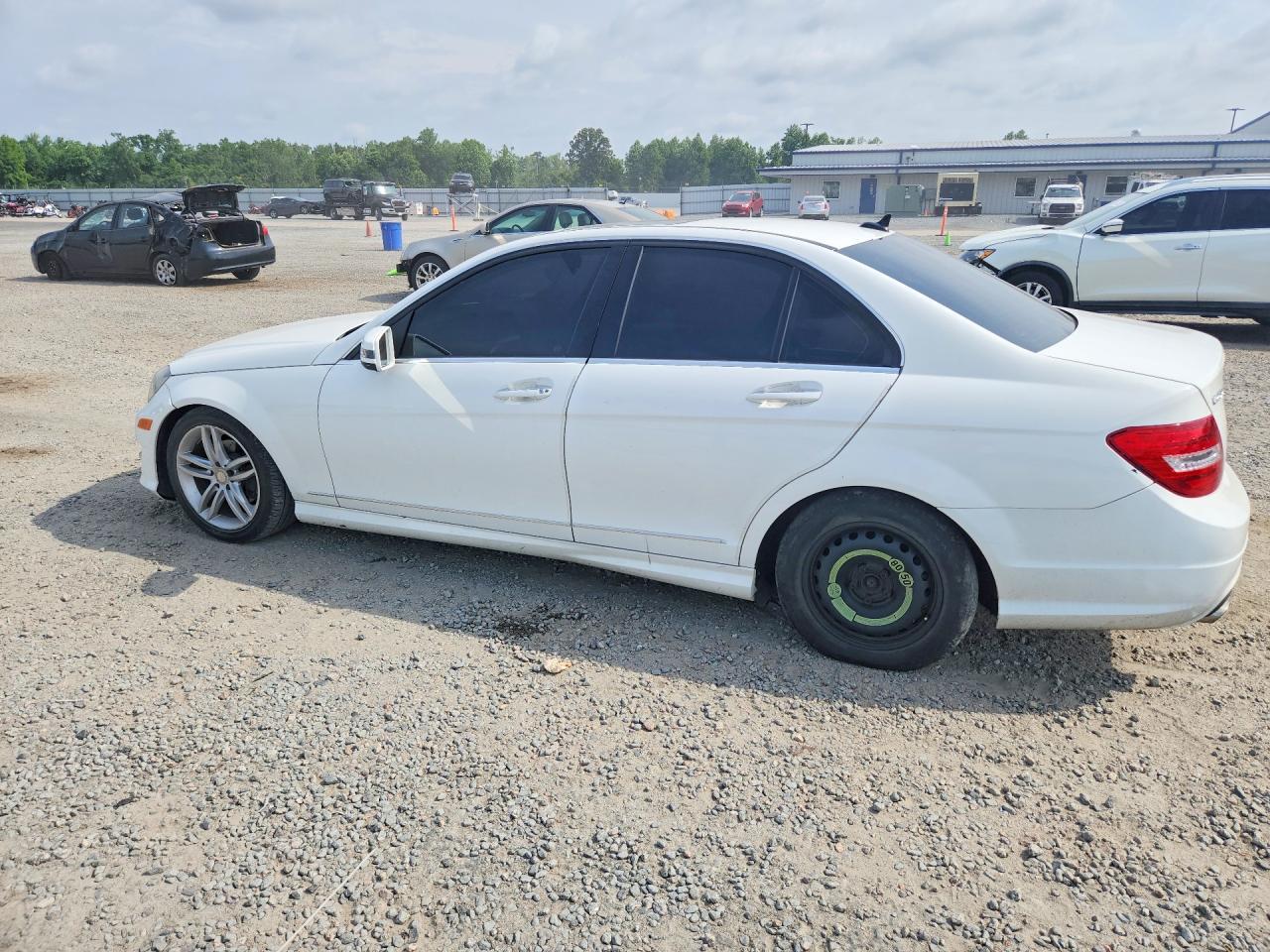 2013 Mercedes-Benz C 250 - Фото 2