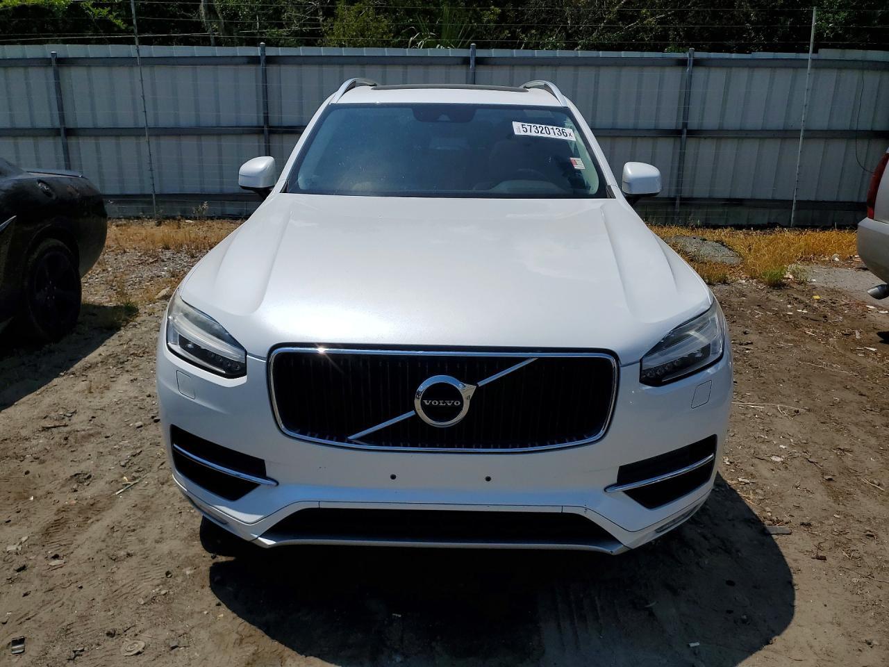 2016 Volvo Xc90 T6 - Image 5