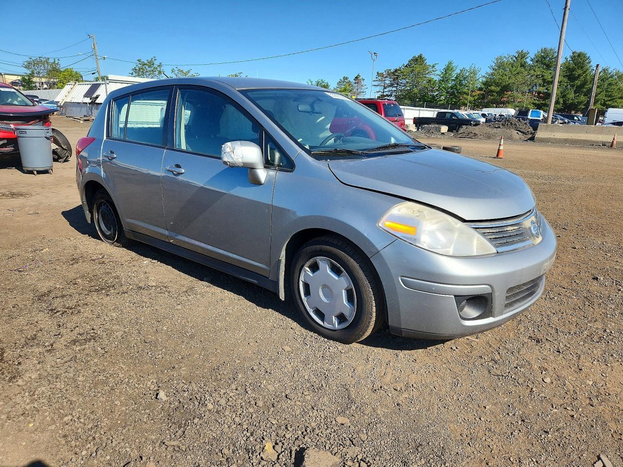 2009 Nissan Versa 1.8 S - Фото 4