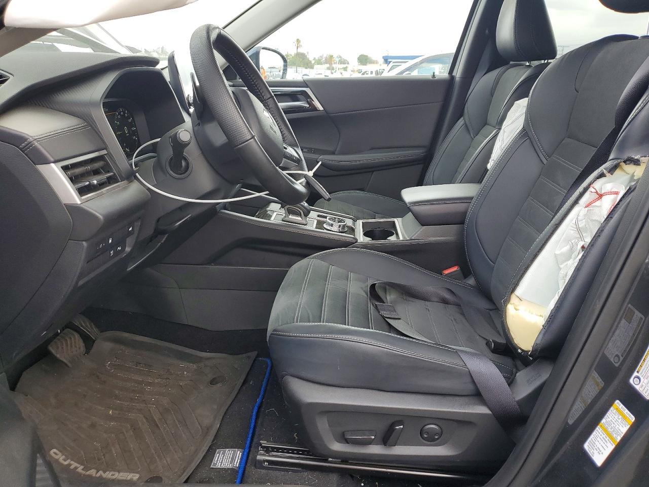 2025 Mitsubishi Outlander Se - Фото 7