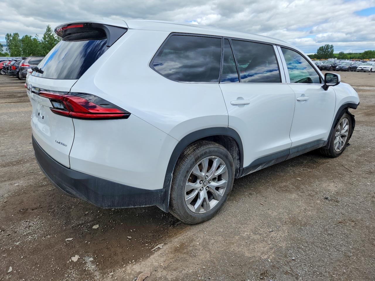 2026 Toyota Grand Highlander Hybrid Le - Image 3