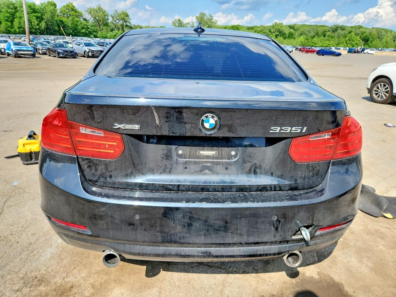 2015 BMW 335 Xi - Фото 6