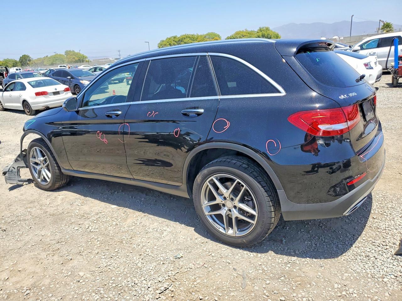 2016 Mercedes-Benz Glc 300 4Matic - Фото 2