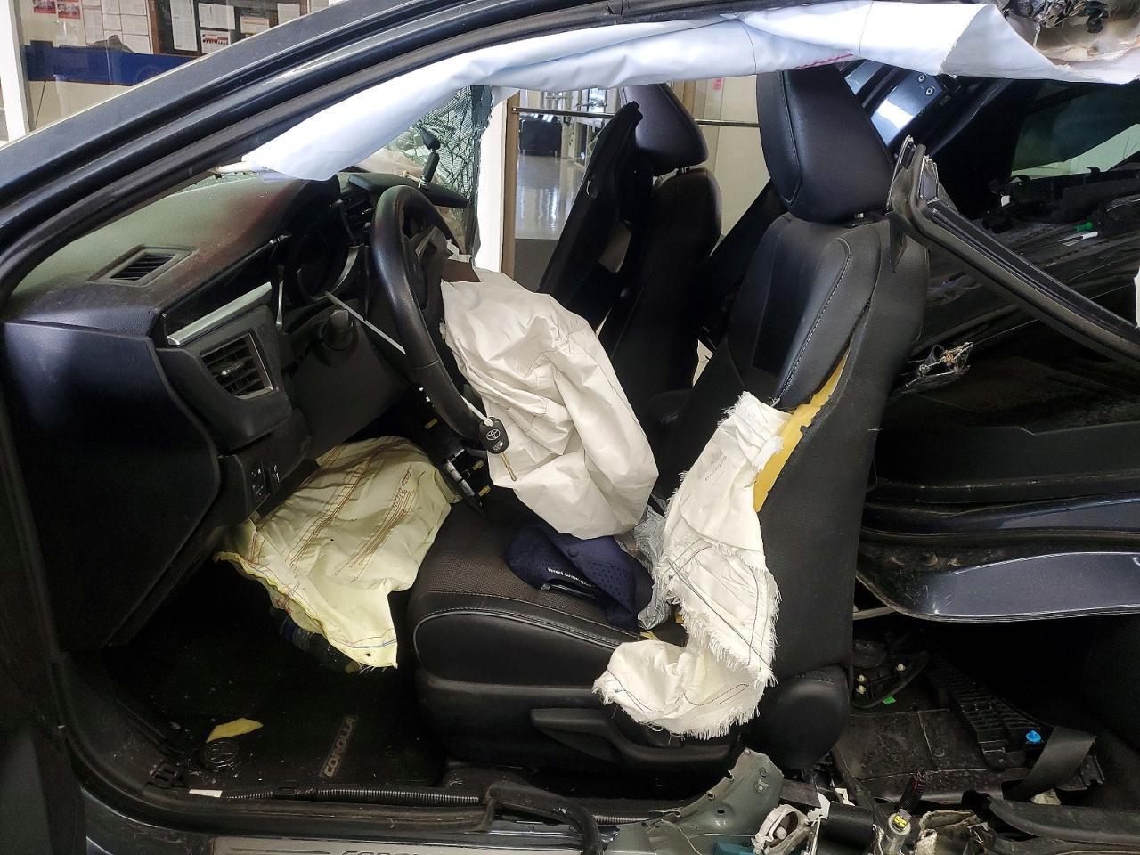 2015 Toyota Corolla S Plus - Image 7