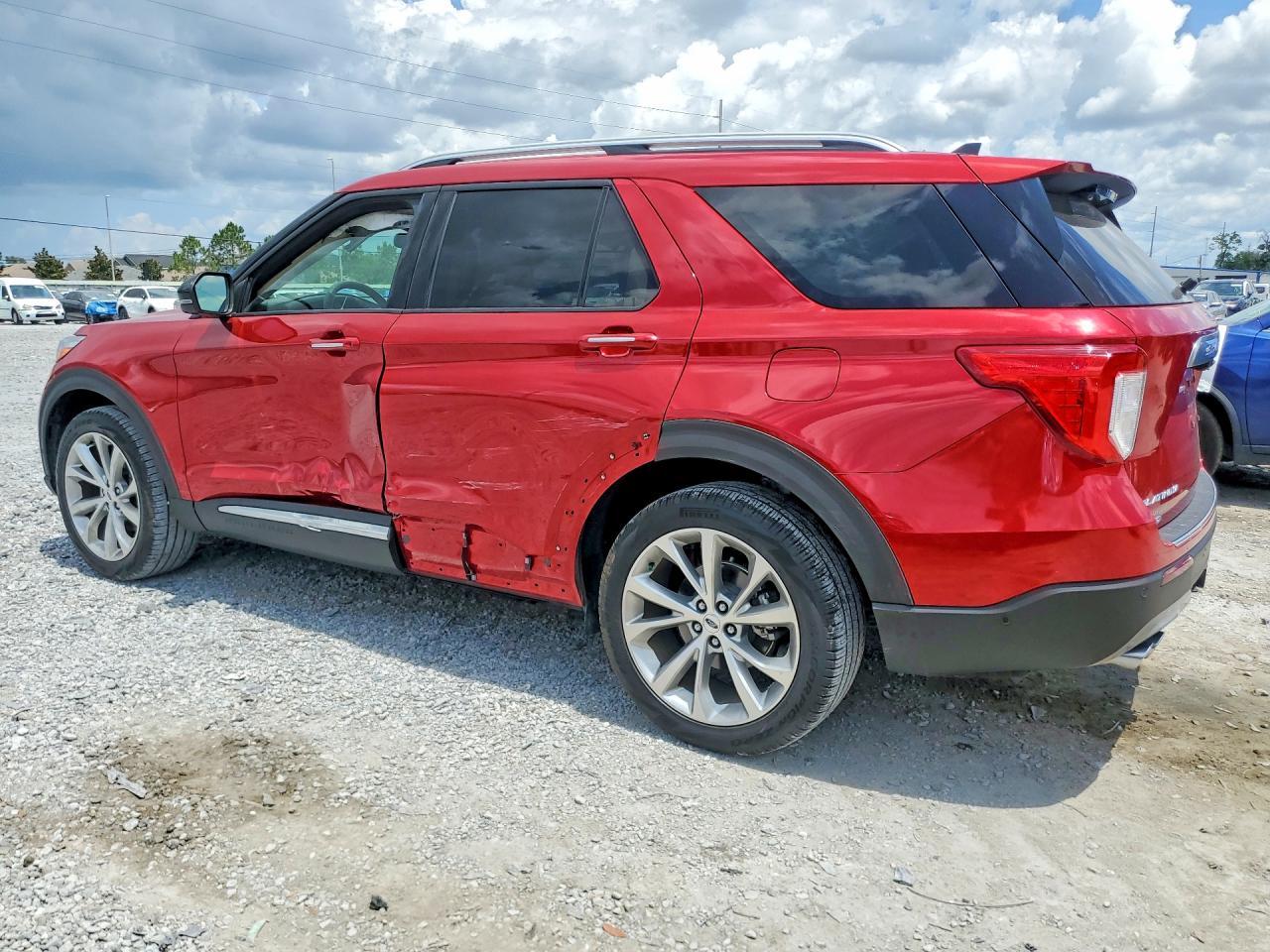 2021 Ford Explorer Platinum - Фото 2