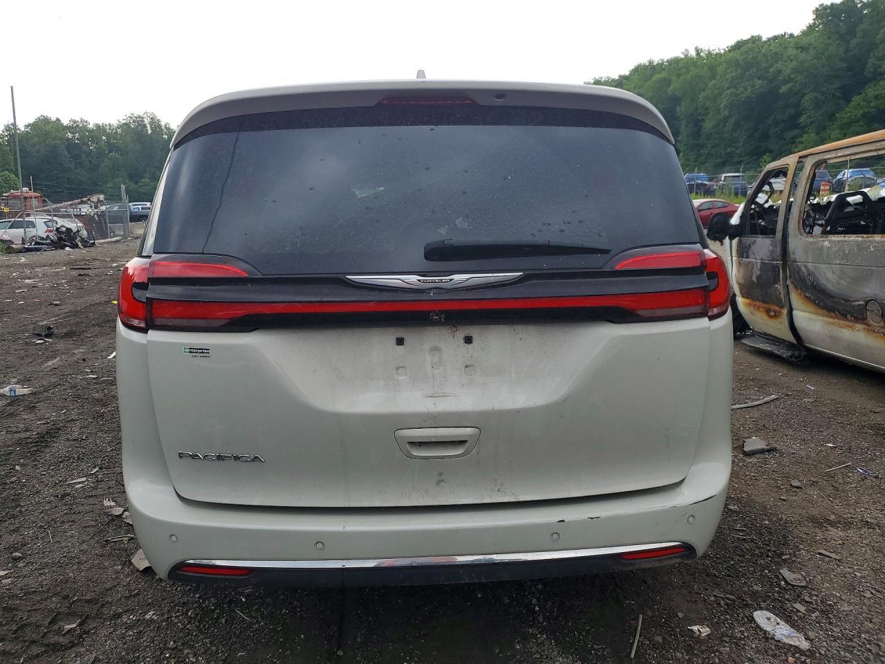 2021 Chrysler Pacifica Touring L - Фото 6