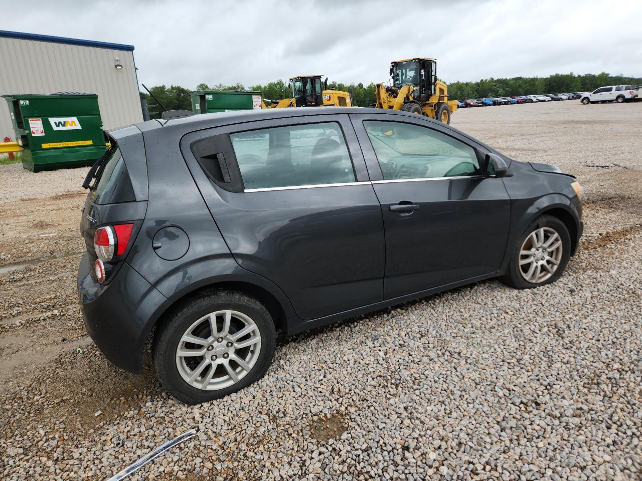 2016 Chevrolet Sonic Lt - Фото 3