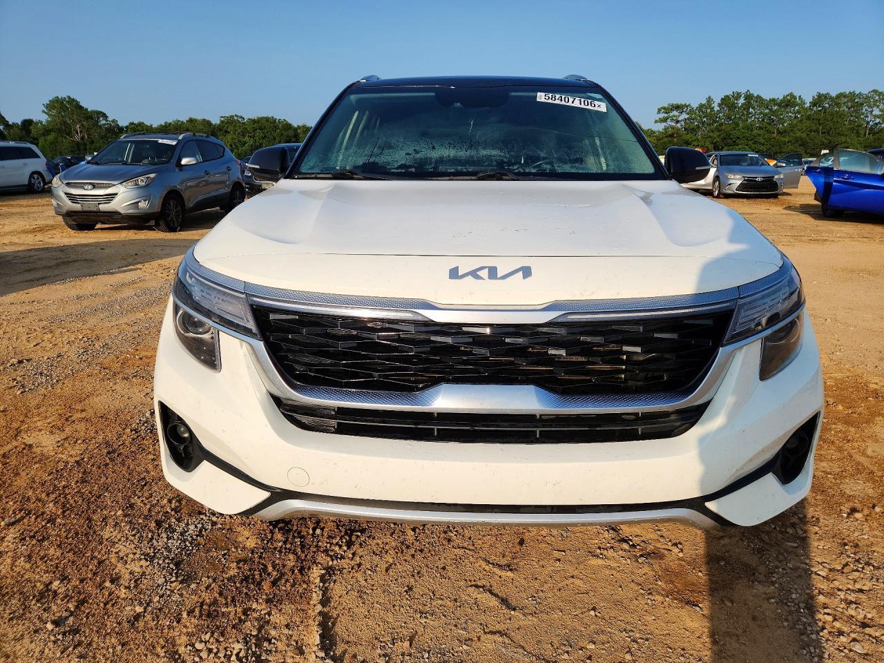 2023 Kia Seltos S - Image 5
