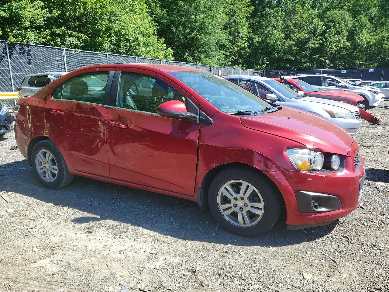 2016 Chevrolet Sonic Lt - Фото 4