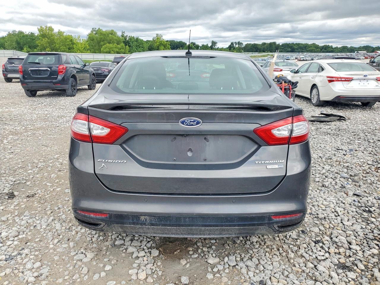 2015 Ford Fusion Titanium - Фото 6