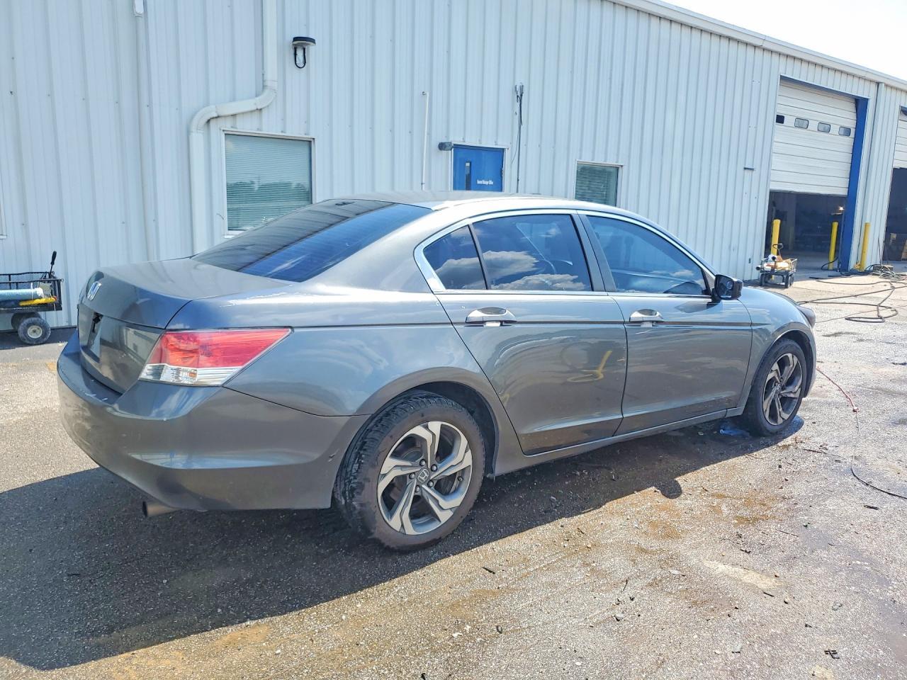 2009 Honda Accord Lx - Фото 3