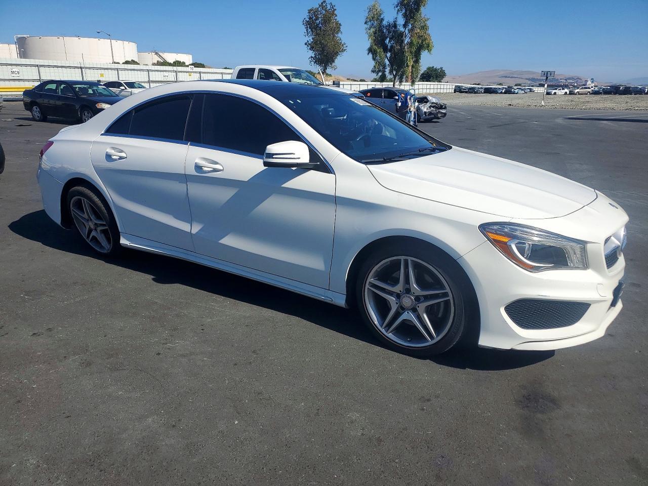2014 Mercedes-Benz Cla 250 - Фото 4