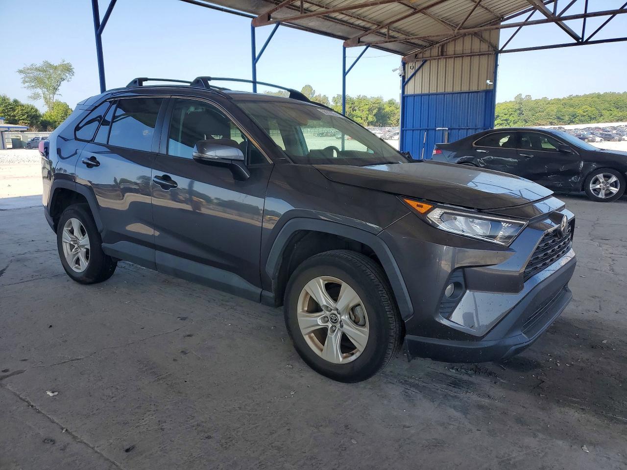 2021 Toyota Rav4 Xle - Image 4