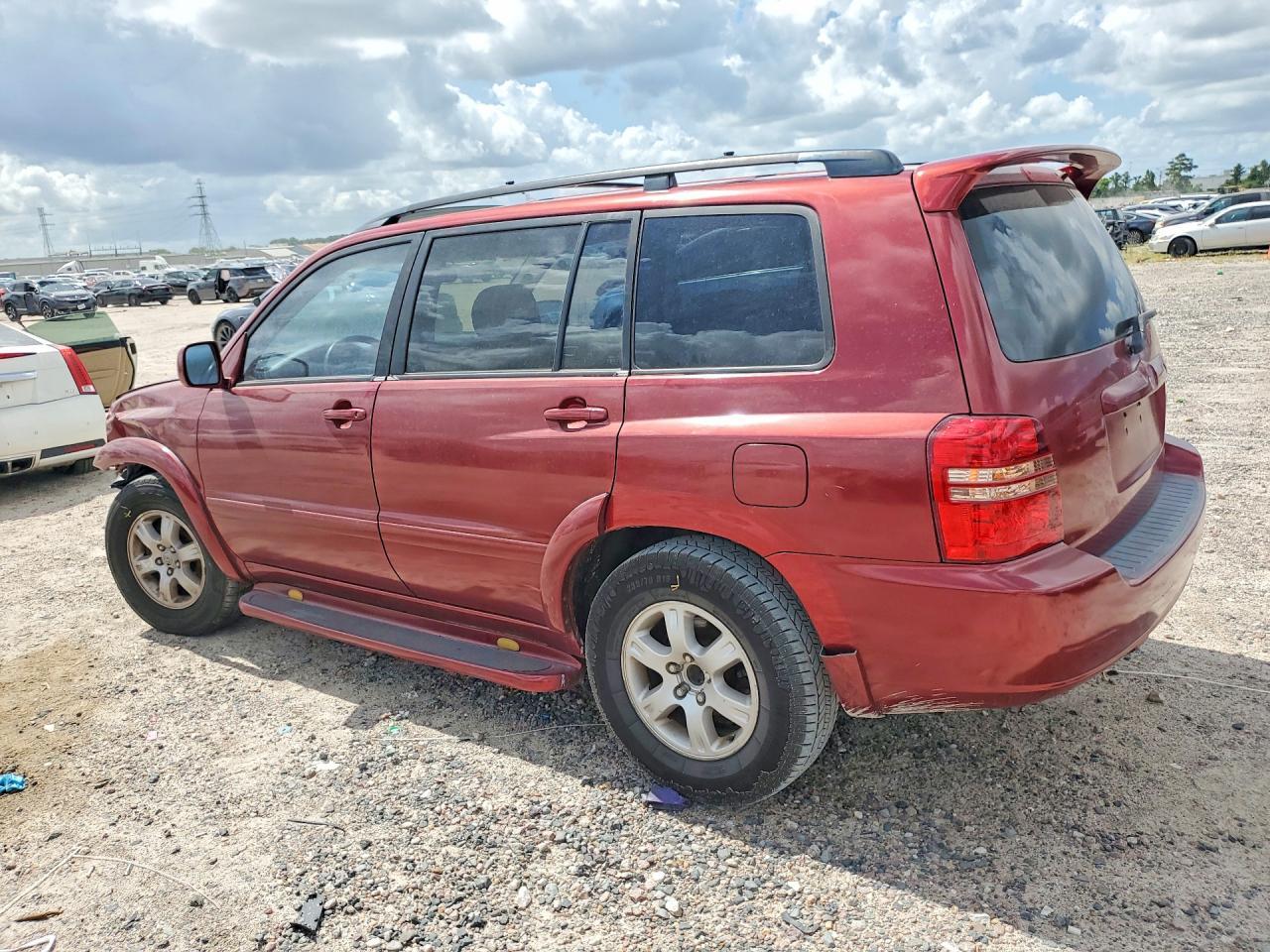 2003 Toyota Highlander Limited - Image 2