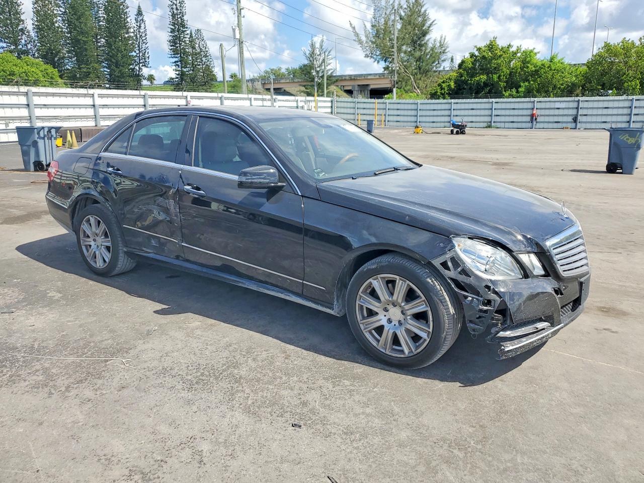 2013 Mercedes-Benz E 350 - Image 4