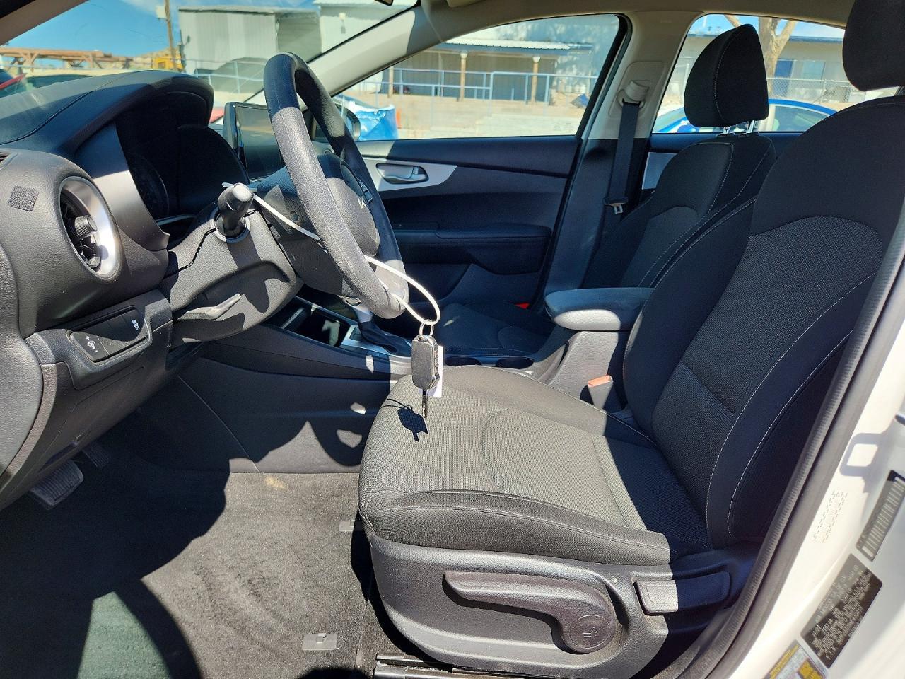 2022 Kia Forte Fe - Фото 7