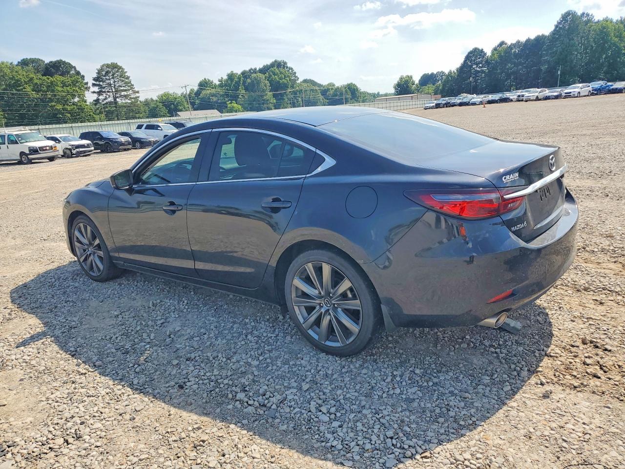 2021 Mazda 6 Touring - Image 2