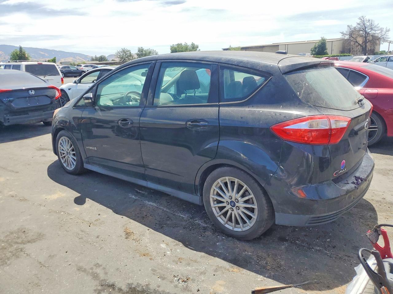 2013 Ford C-Max Se - Фото 2