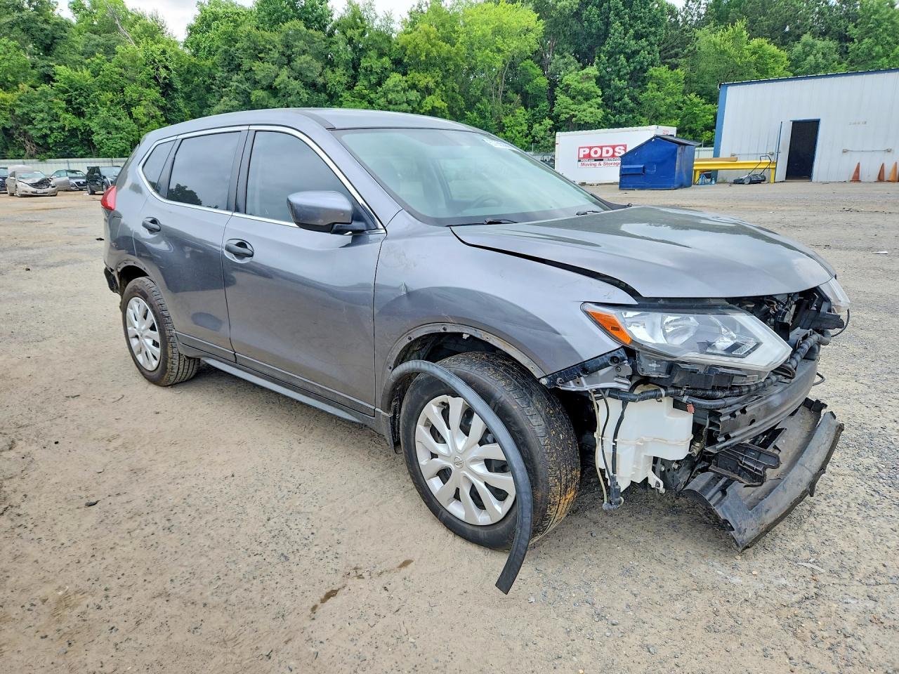 2017 Nissan Rogue S - Фото 4