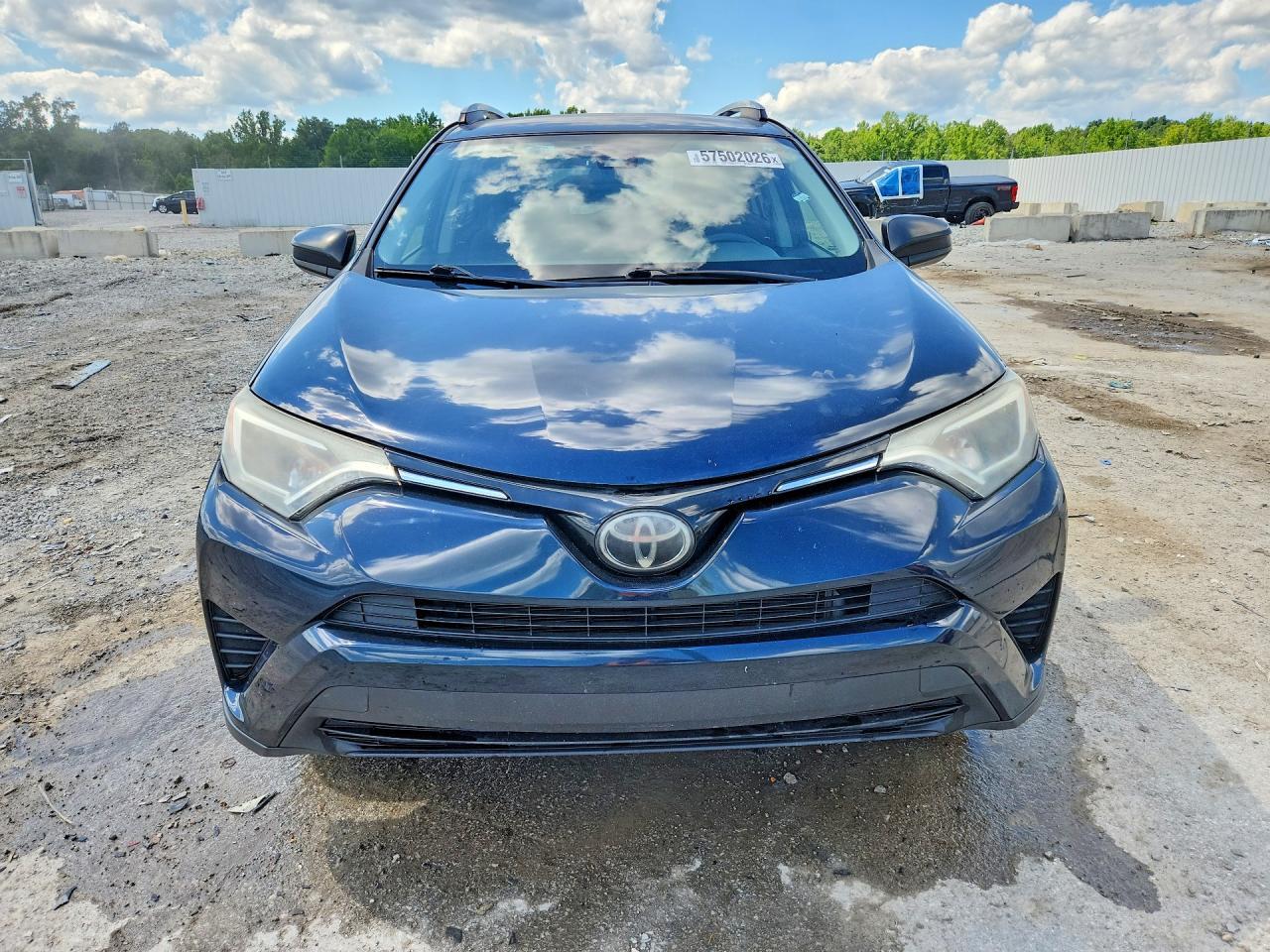 2018 Toyota Rav4 Le - Image 5