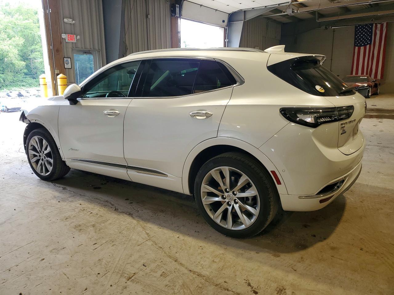 2023 Buick Envision Avenir - Image 2