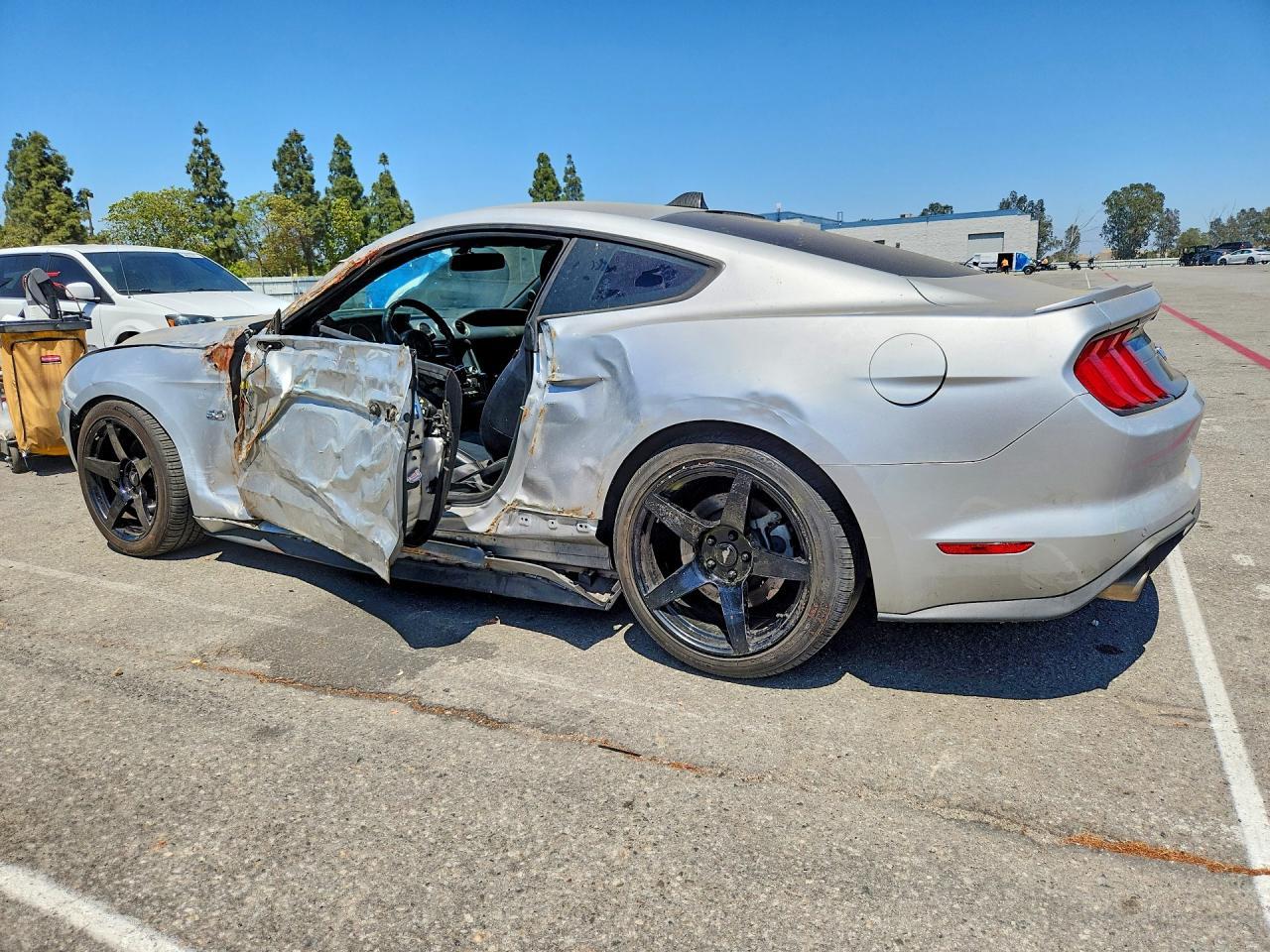 2019 Ford Mustang Gt - Image 2