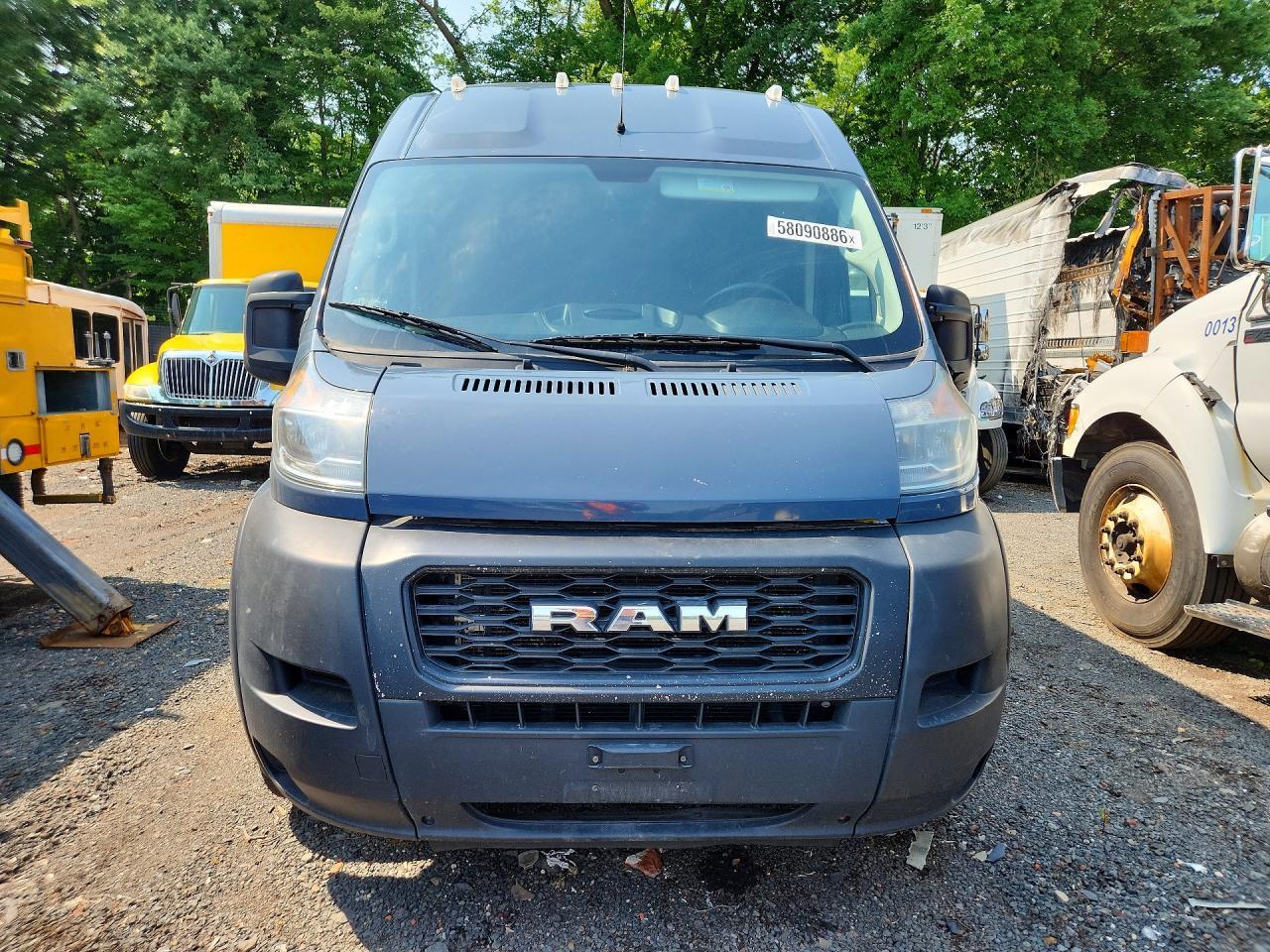 2019 Ram Promaster 3500 Delivery Van - Фото 5