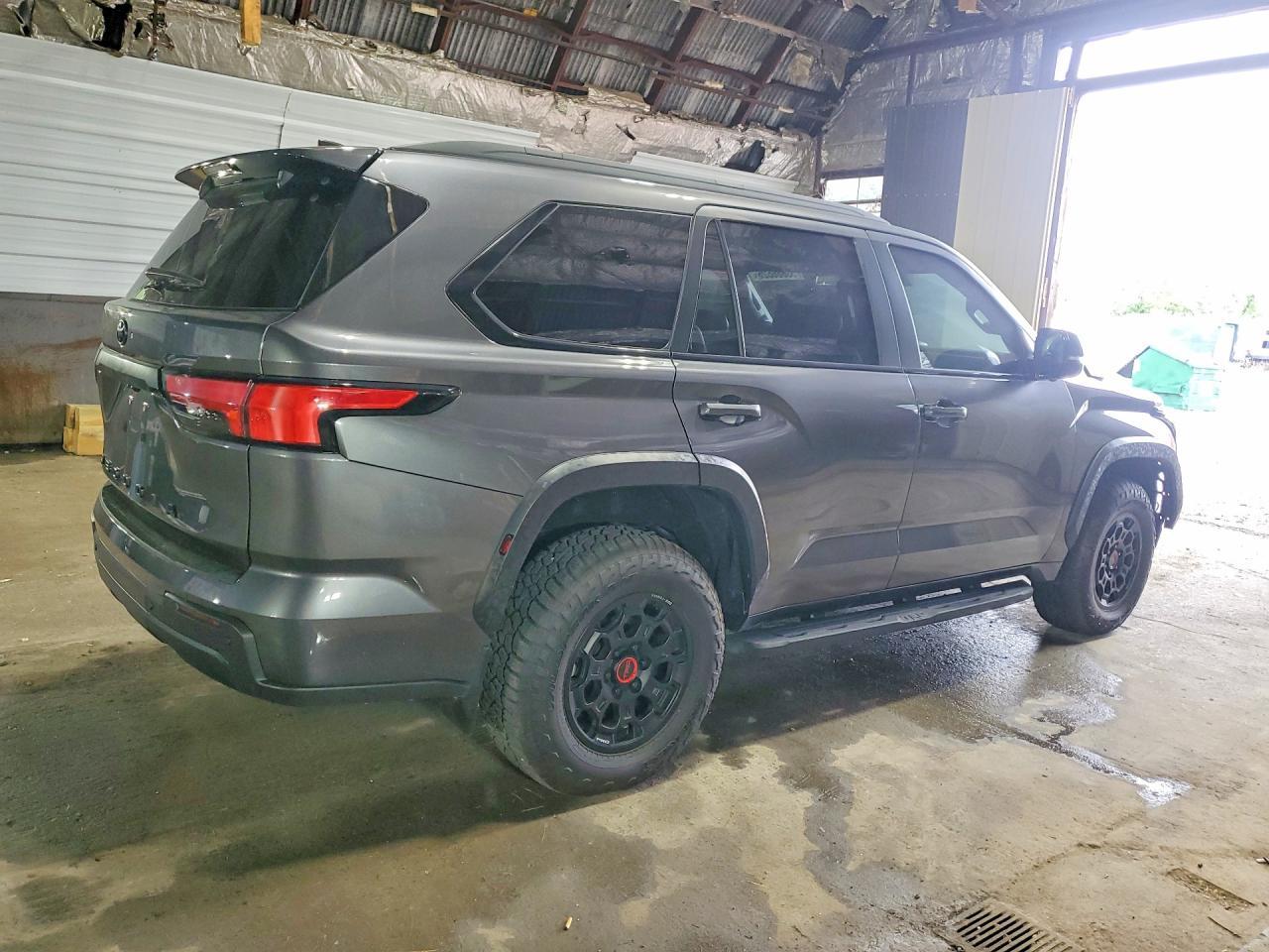 2024 Toyota Sequoia Trd Pro - Фото 3