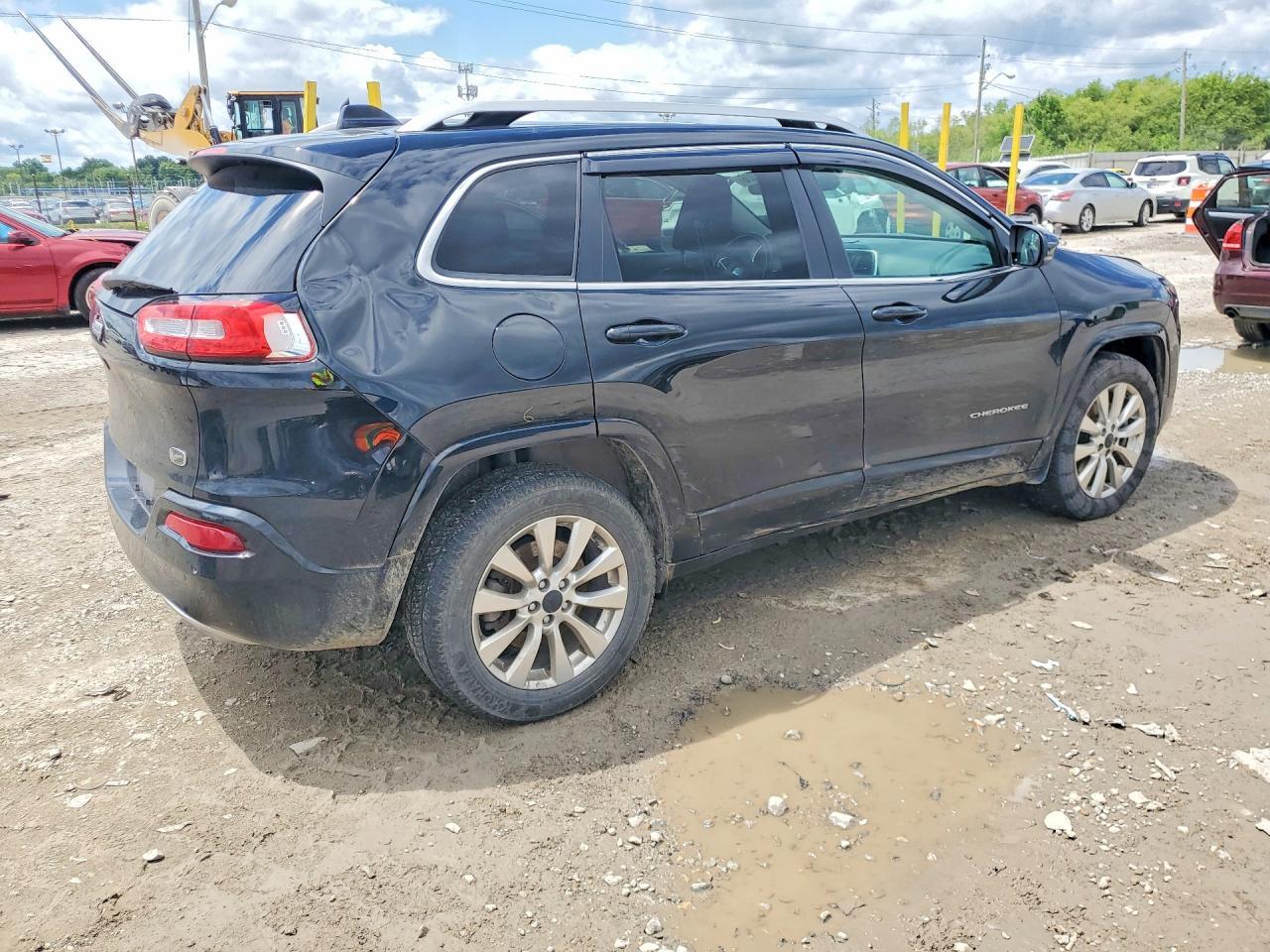 2018 Jeep Cherokee Overland - Фото 3