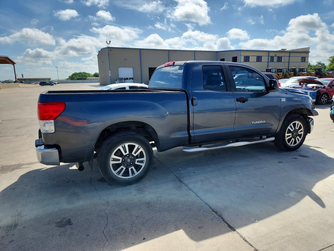 2010 Toyota Tundra Double Cab Sr5 - Фото 3