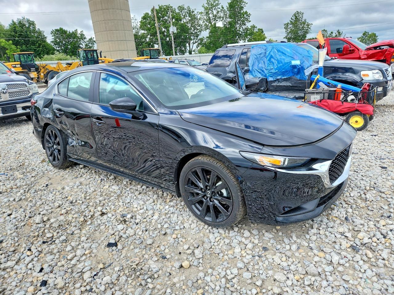 2025 Mazda 3 Select Sport - Image 4