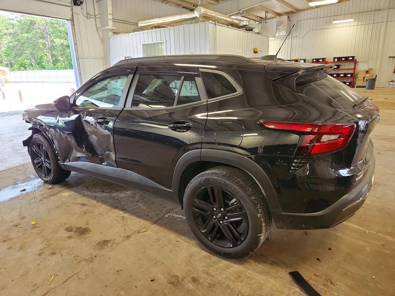 2024 Chevrolet Trax Activ - Image 2