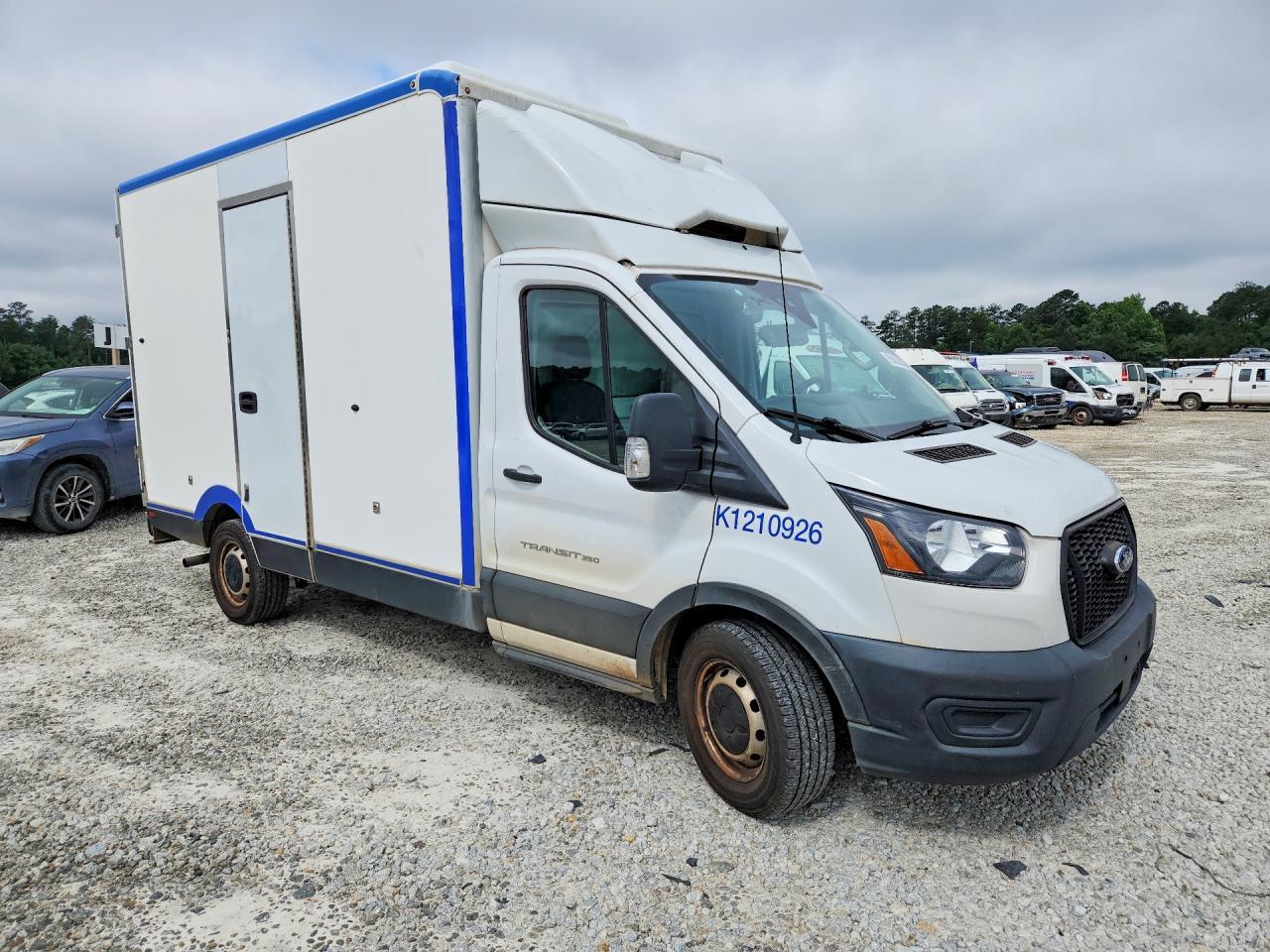 2023 Ford Transit Delivery Truck - Фото 4