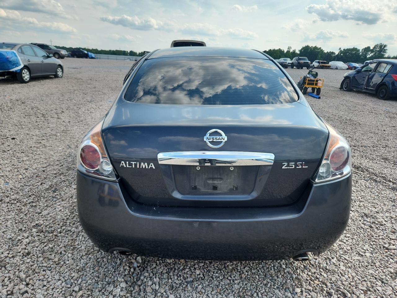 2011 Niss Altima - Фото 6