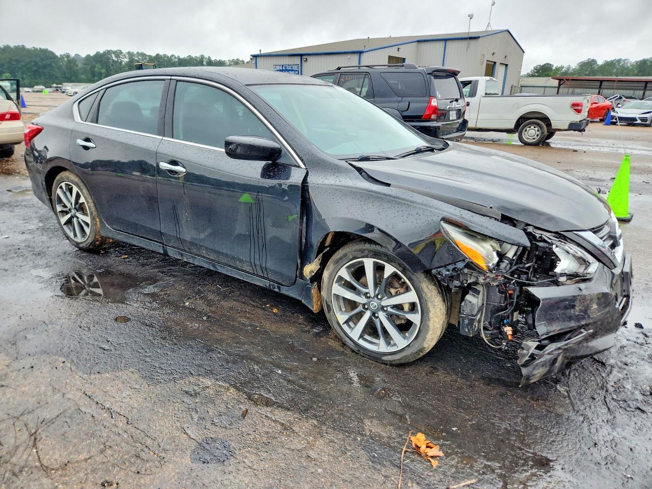 2016 Nissan Altima 2.5 Sr - Фото 4
