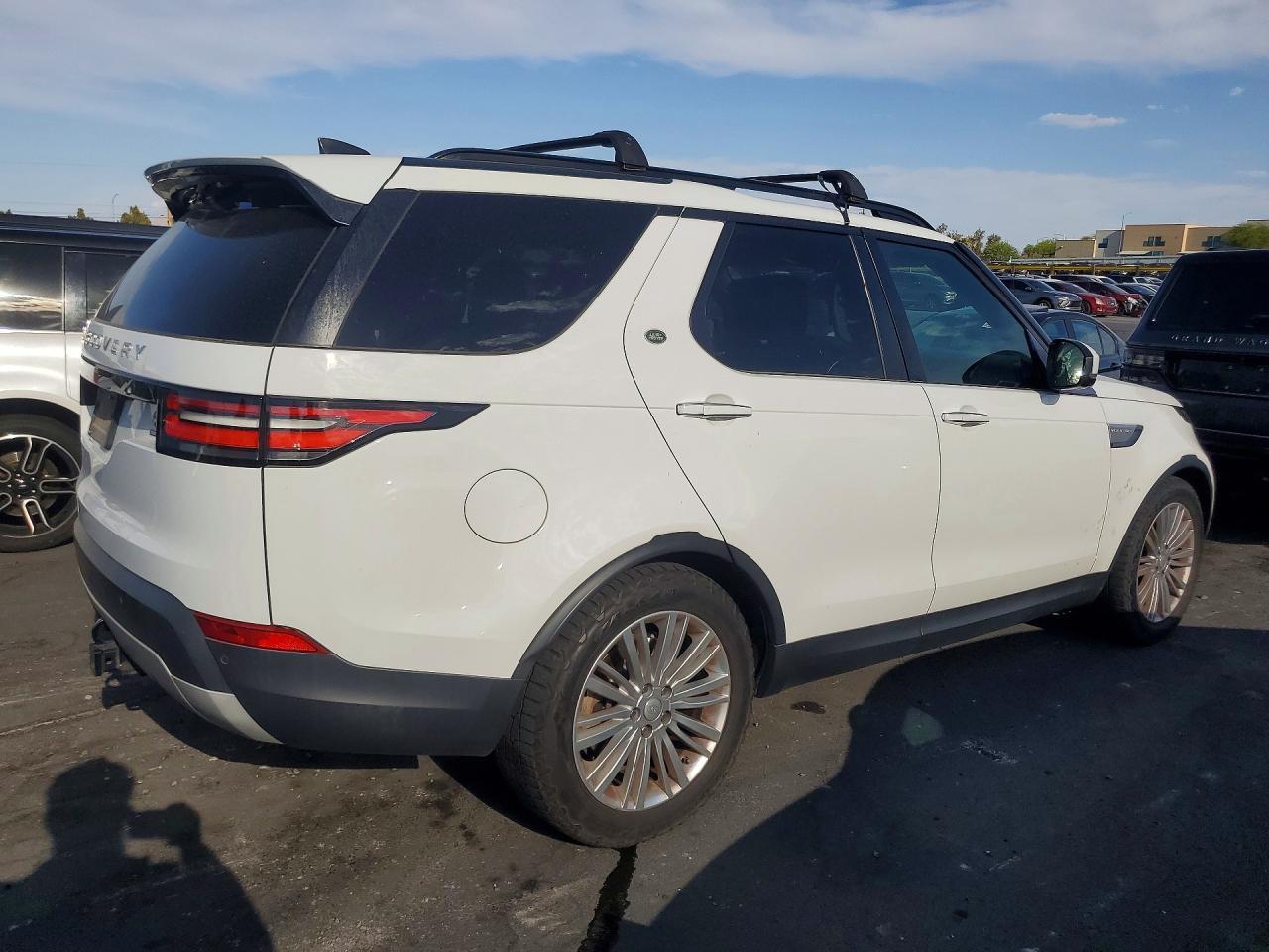 2017 Land Rover Discovery Hse Luxury Tdsl - Фото 3
